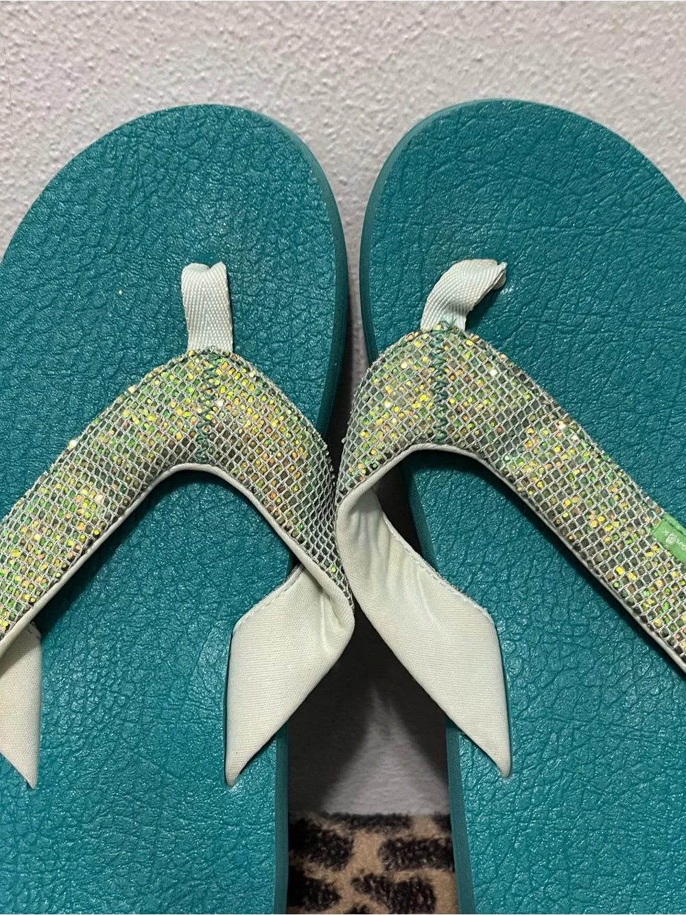 Sanuk Sequin Slip On Thong Summer Sandals Teal Green Y6-7